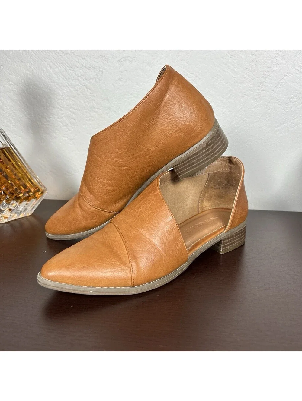 CYNTHIA ROWLEY Eddie Brown Low Cut BOOTIE Faux Leather SIZE 8 Chunky Heel